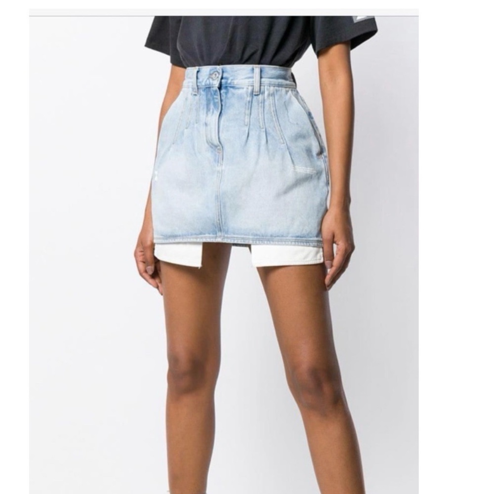 Off-white denim skirt